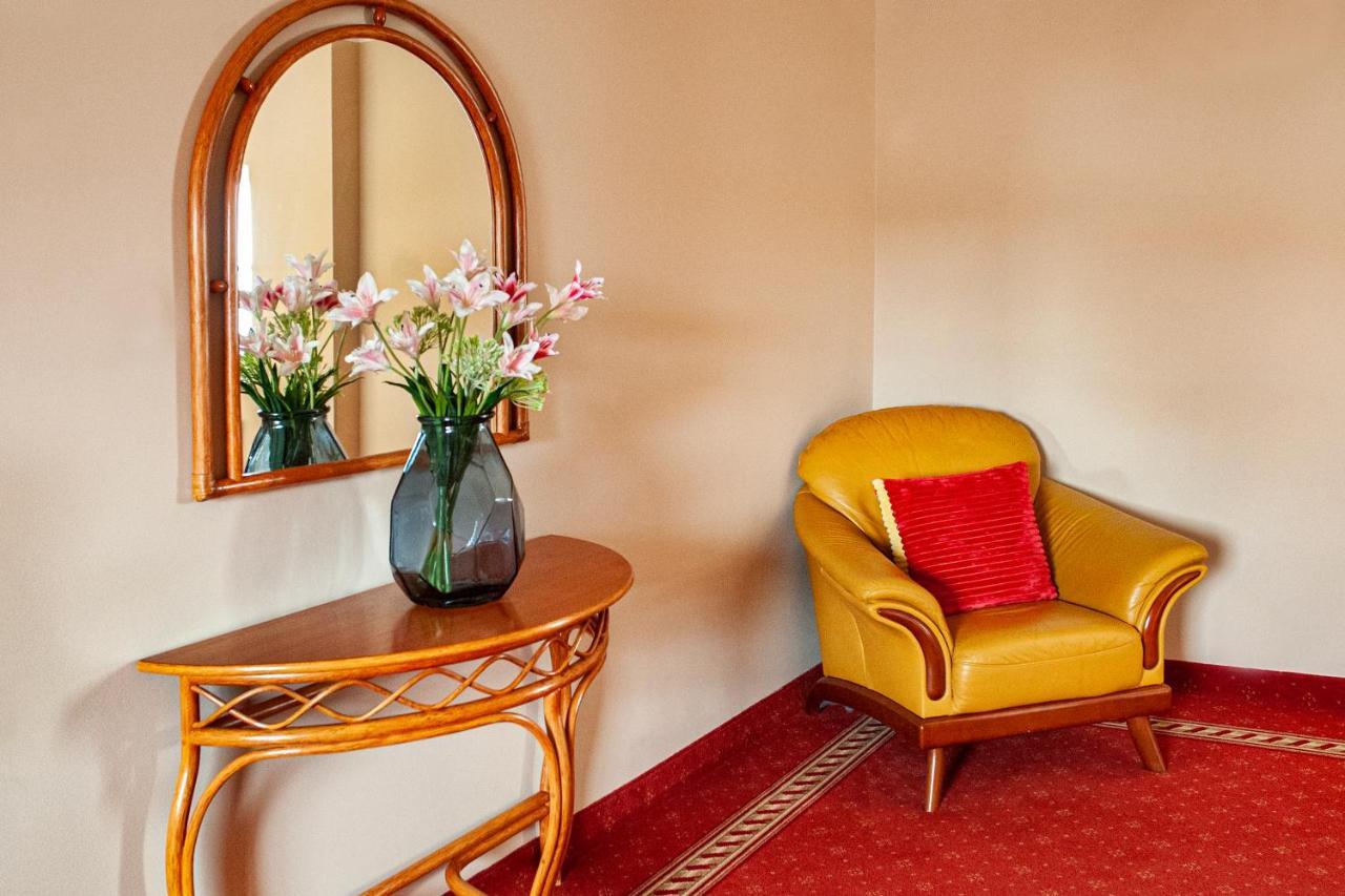 Hotel Spichlerz Lubawa Luaran gambar